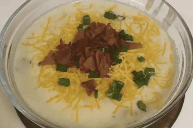 crockpot creamy potato and hamburger soup